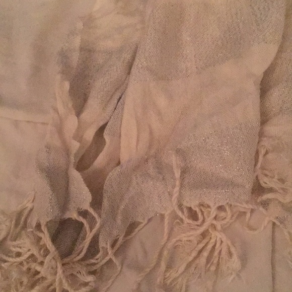 Scarf - Picture 3 of 3